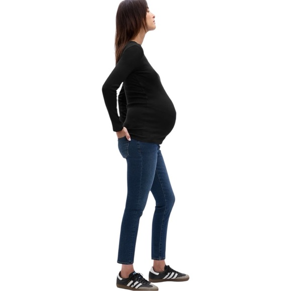 Gap Maternity Black Modern Crewneck Long Sleeve Tee Shirt - Picture 2 of 7